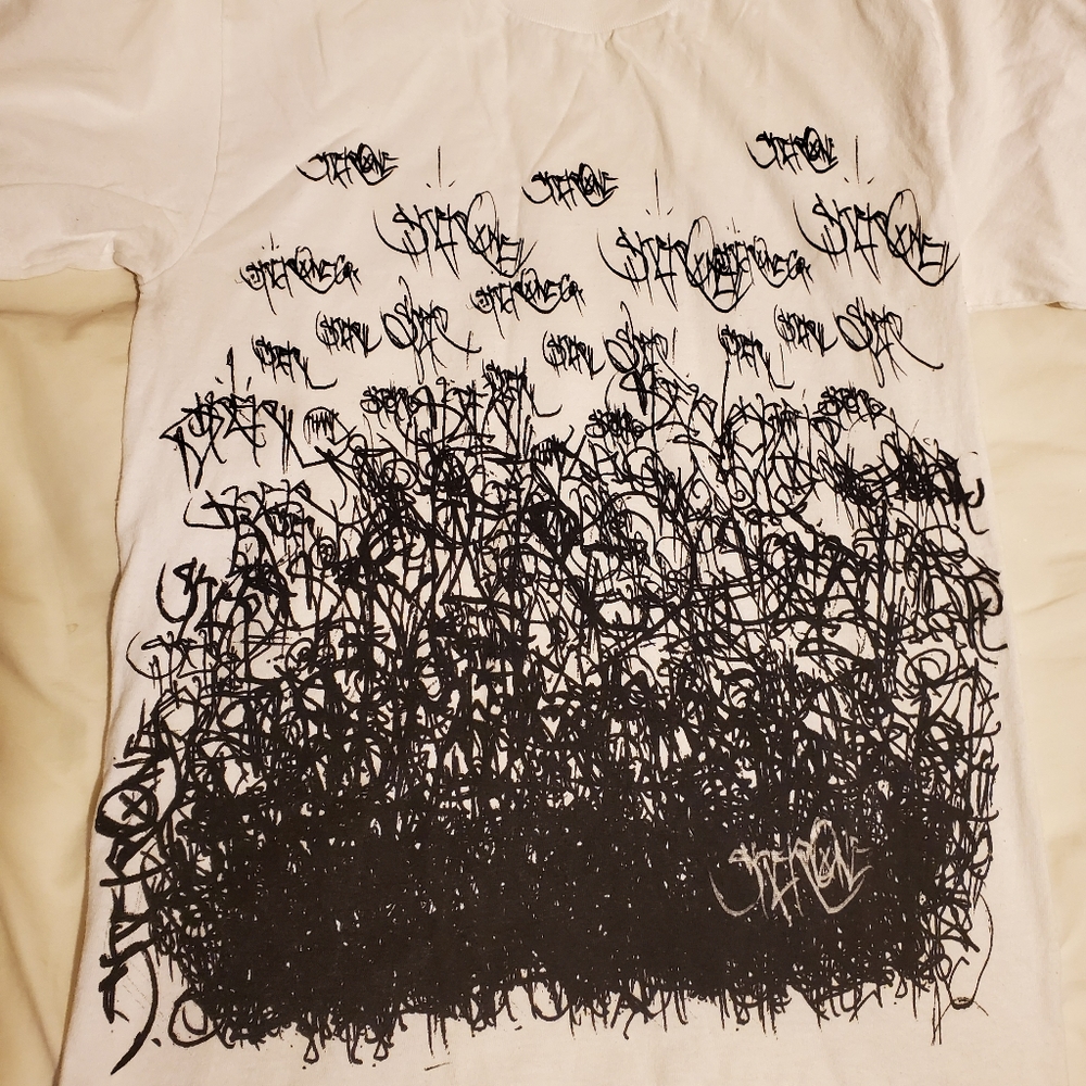 Tee shirt